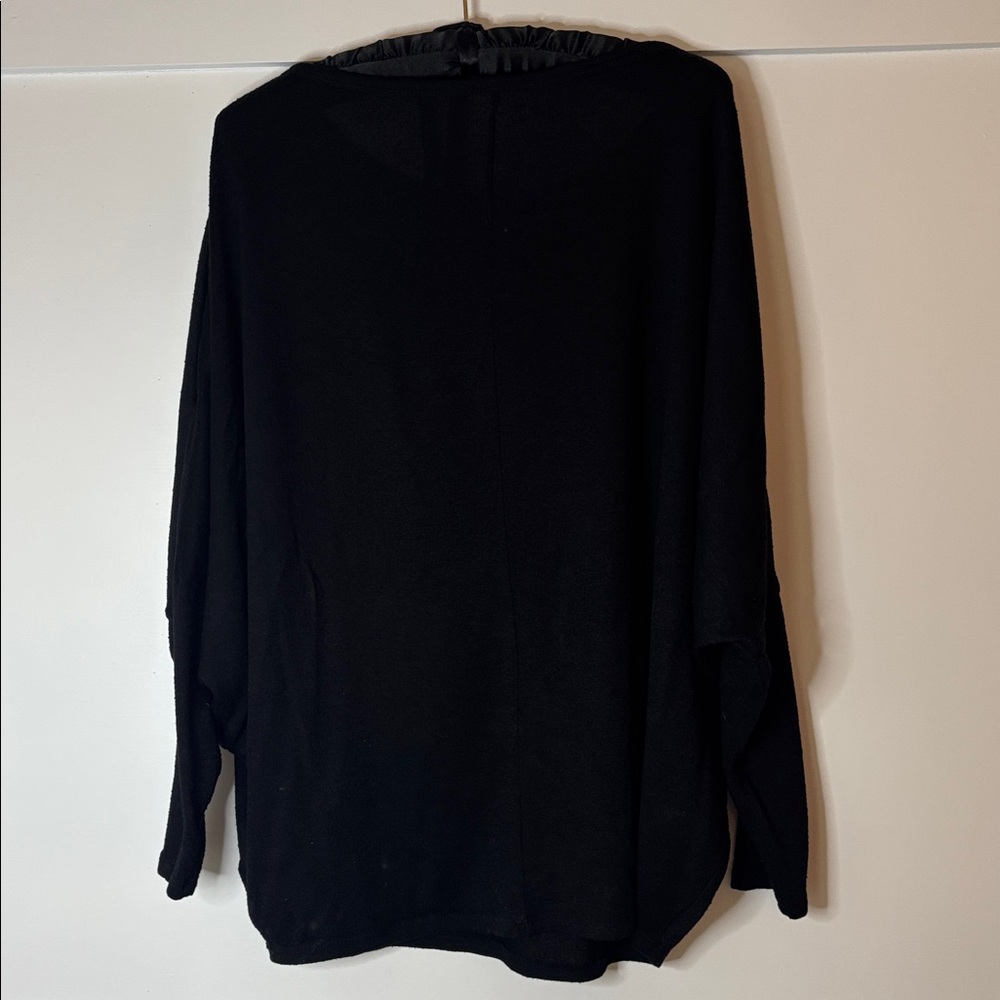 Maurices 24/7 Black lightweight sweater in size XL in great condition - Picture 3 of 3